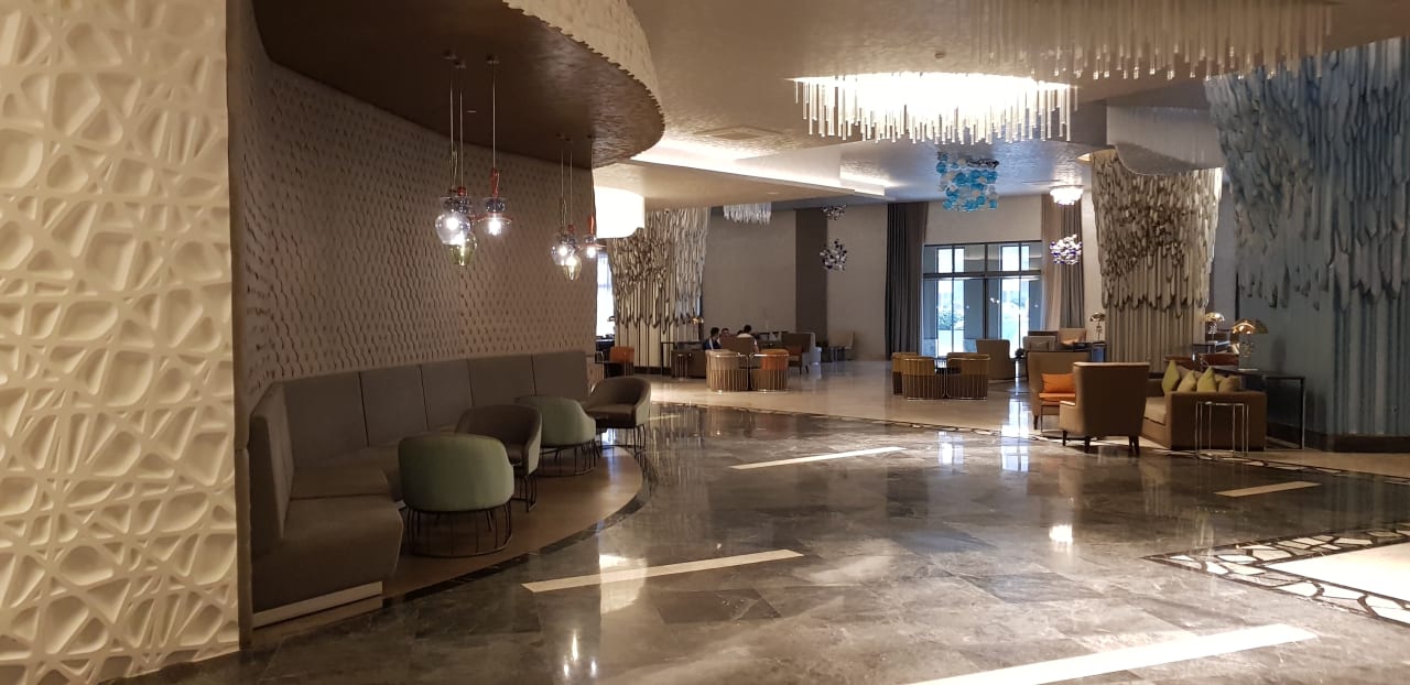 Lobby Royal Seginus