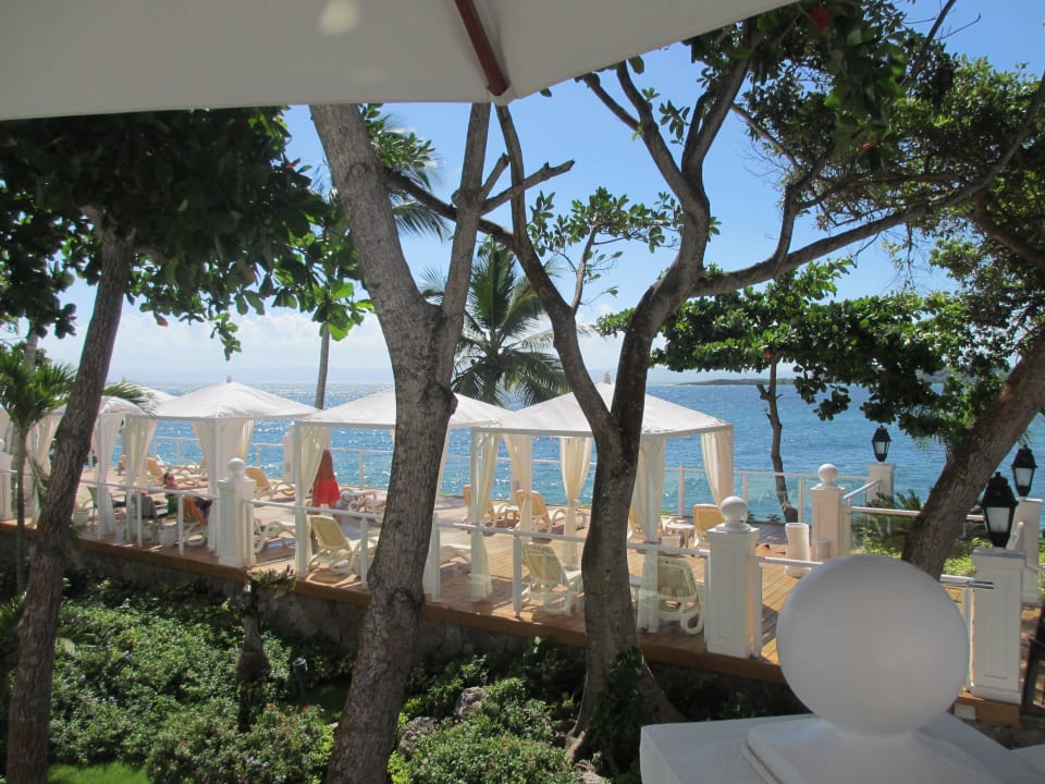 Sonnensteg mit Liegen Bahia Principe Grand Samana - Adults Only