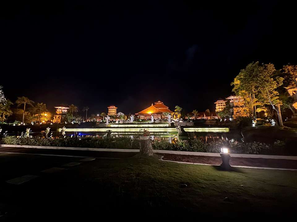 Außenansicht Ayodya Resort Bali