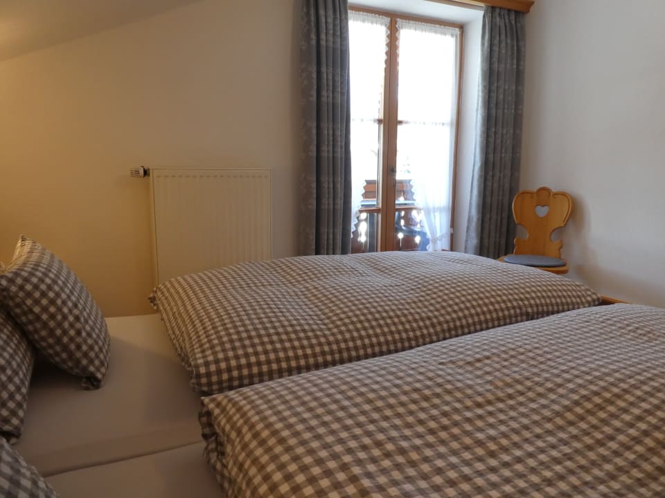 Zimmer Gästehaus Bergblick - FeWo Arnspitze