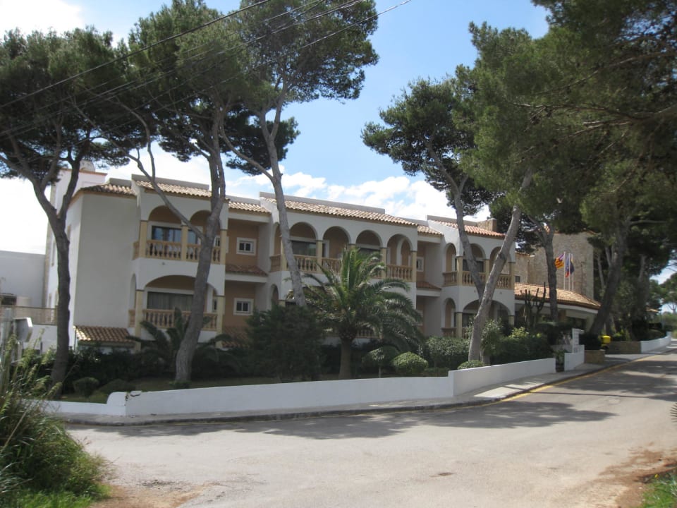 Außenansicht Hotel Cala Gat