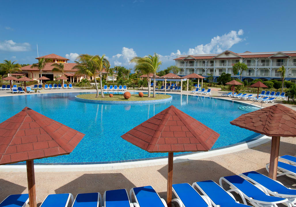 Pool Memories Flamenco Beach Resort