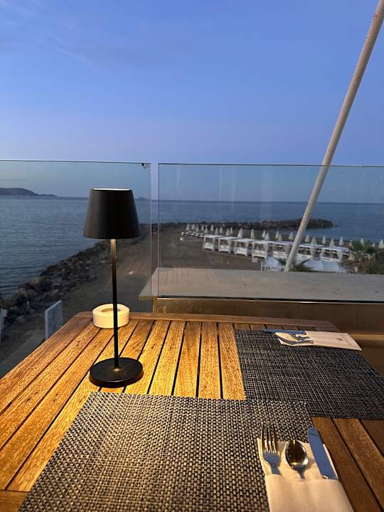 Gastro Knossos Beach Bungalows Suites Resort & Spa