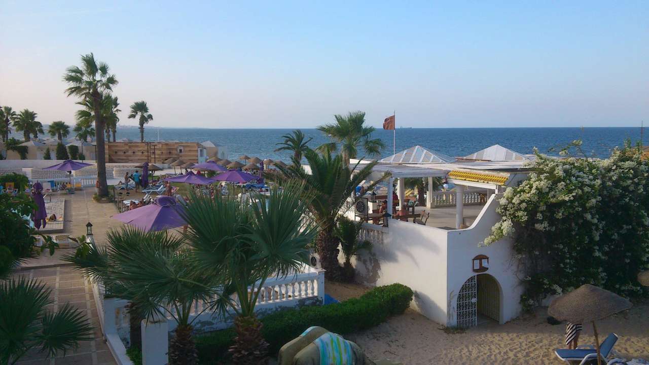 Foto vom Balkon nach links Alassio Hotel and Thalasso