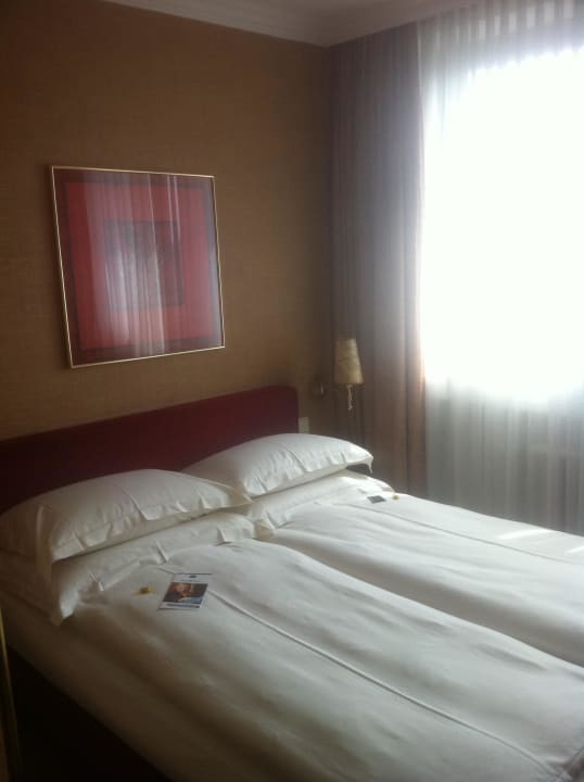 Schönes Zimmer, aber sehr klein Best Western Plus Hotel St. Raphael