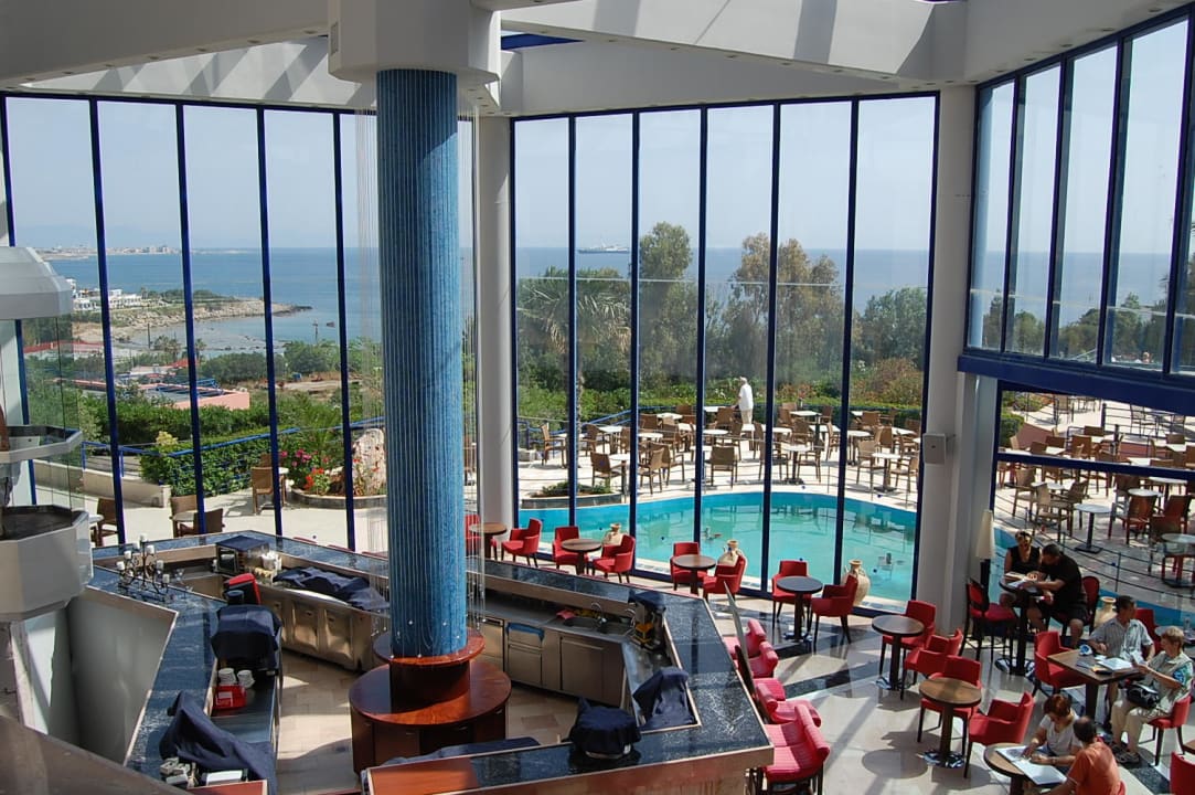 Lobby Kresten Palace Hotel