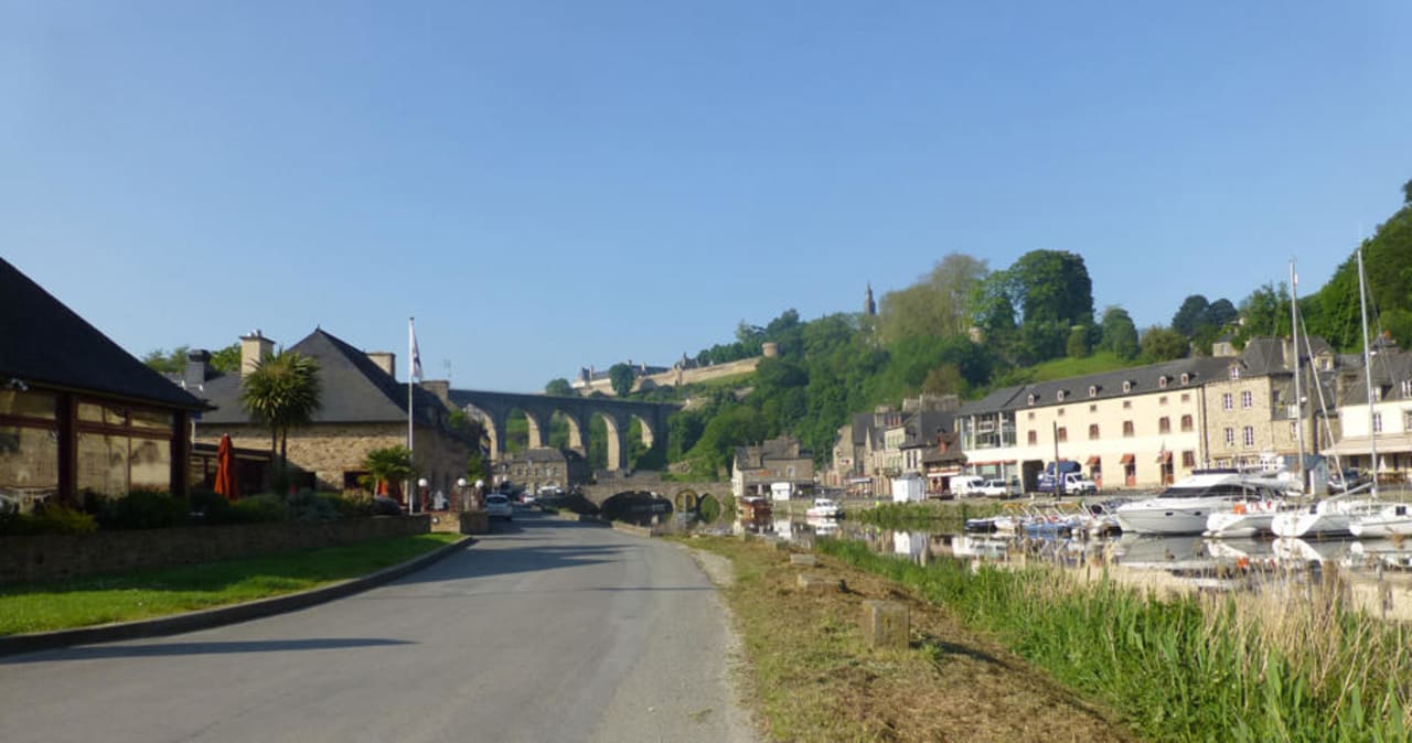 Hotel im Hafen von Dinan Mercure Hotel Dinan Port Le Jerzual
