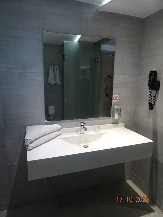 Zimmer Akti Beach Club