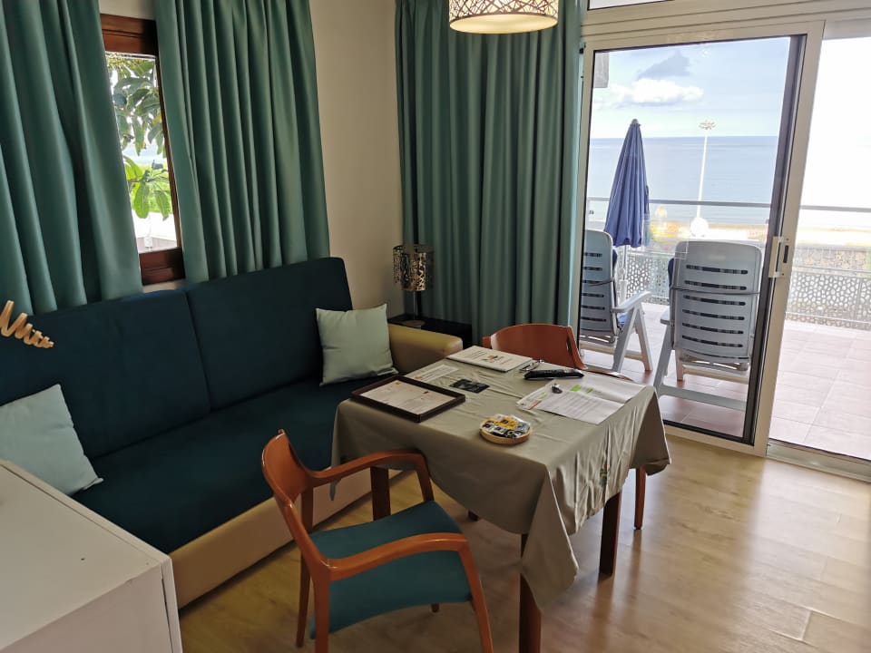 Zimmer Apartamentos El Paseo