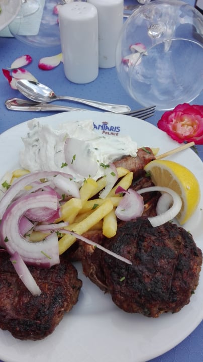 Gastro Vantaris Palace