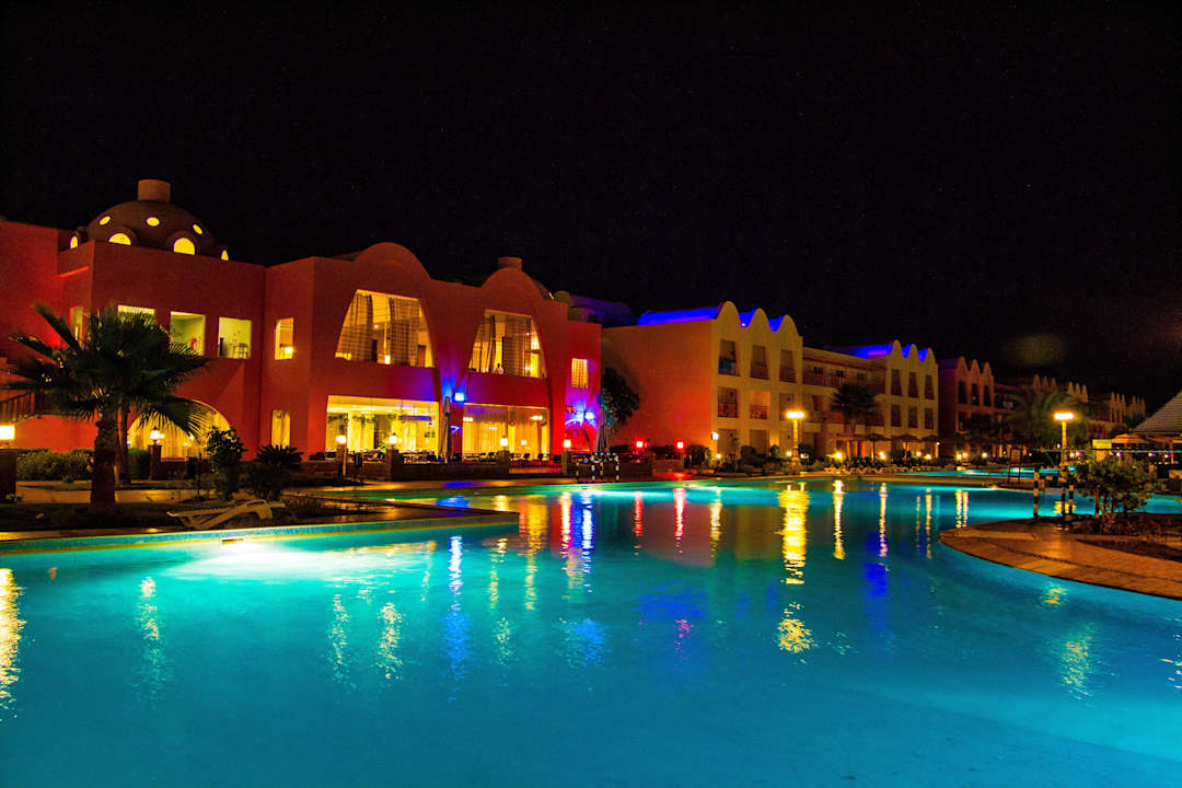 Pool Titanic Beach Spa & Aqua Park