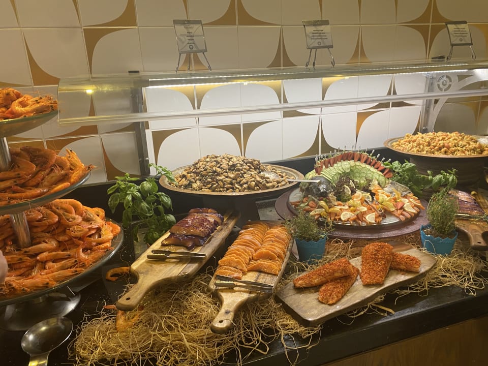 Gastro Xanadu Resort Hotel