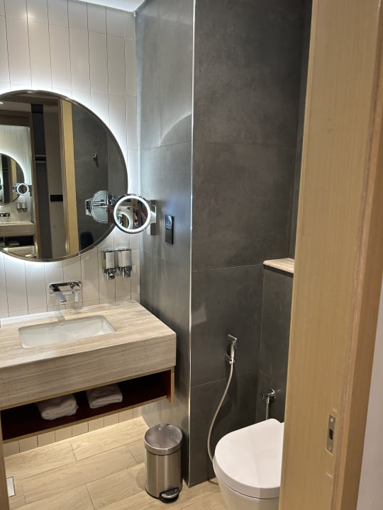 Zimmer Hampton by Hilton Marjan Island