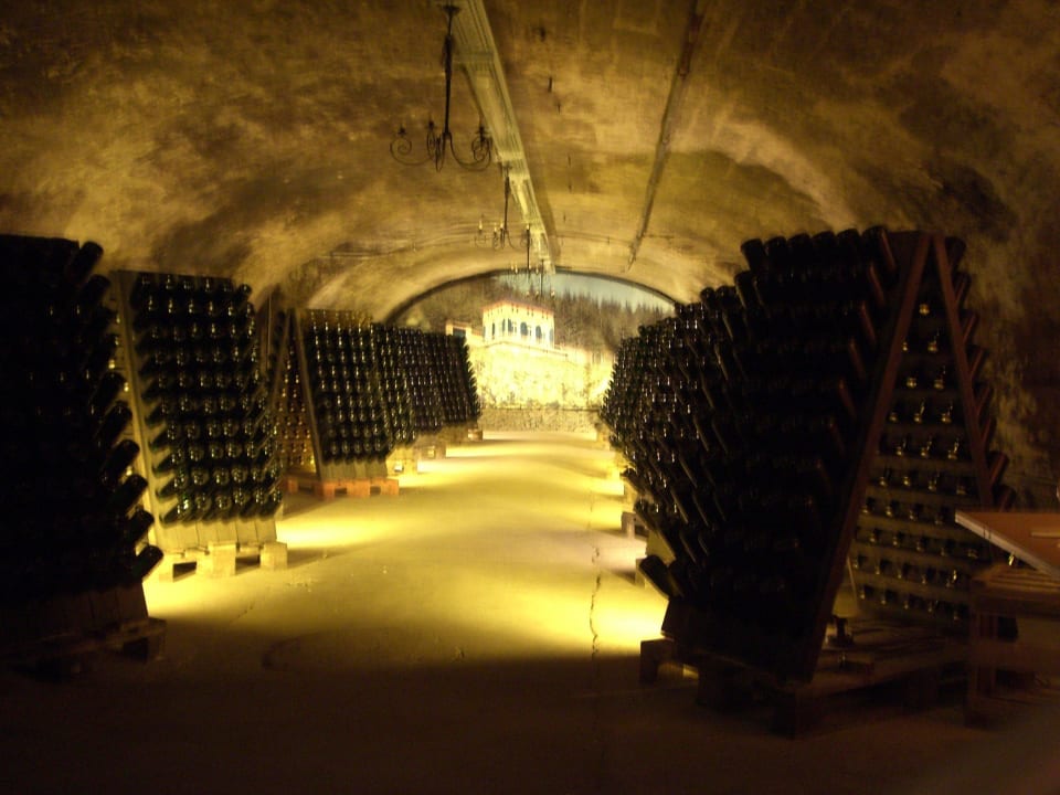 Weinkeller - Flaschen Weinromantikhotel Richtershof