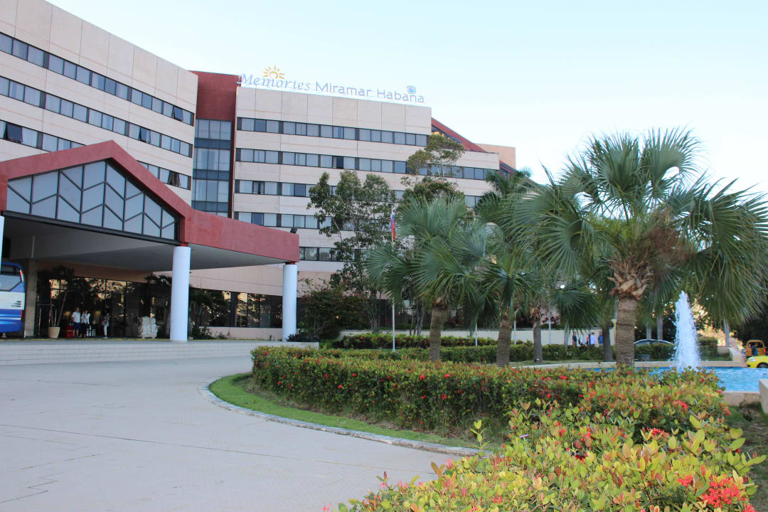 Hoteleingang Memories Miramar Havana