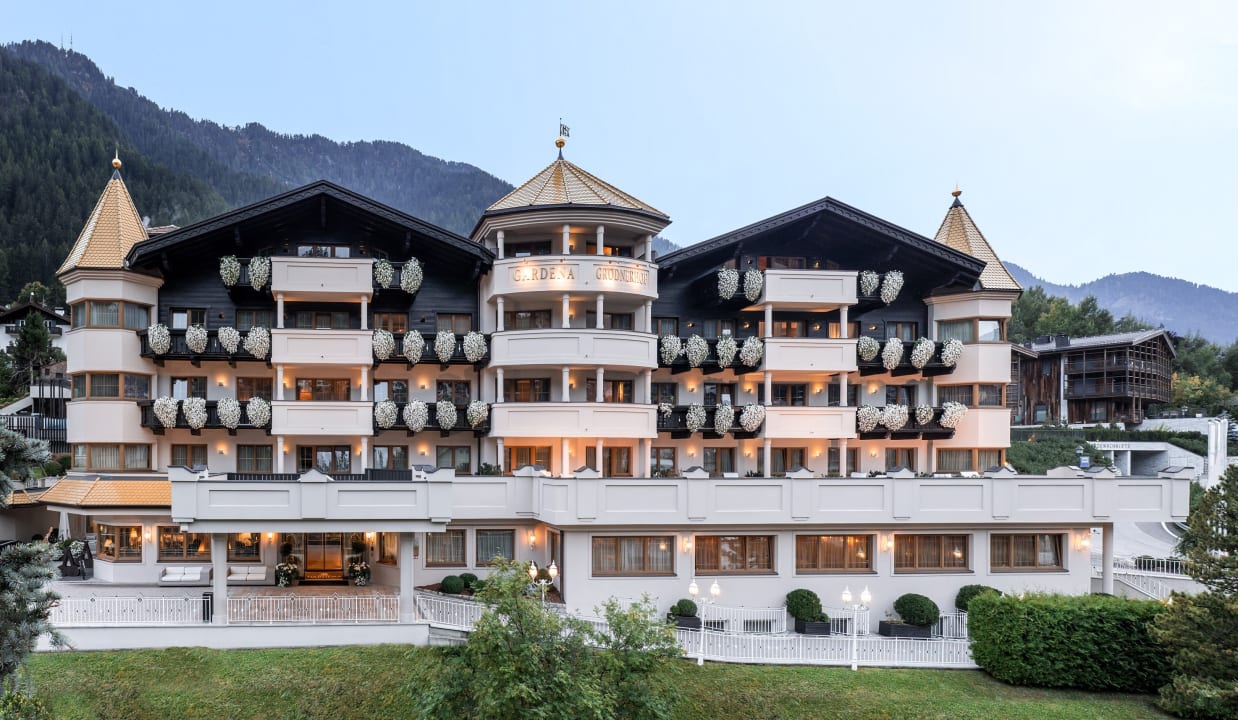 Außenansicht Hotel Gardena Grödnerhof