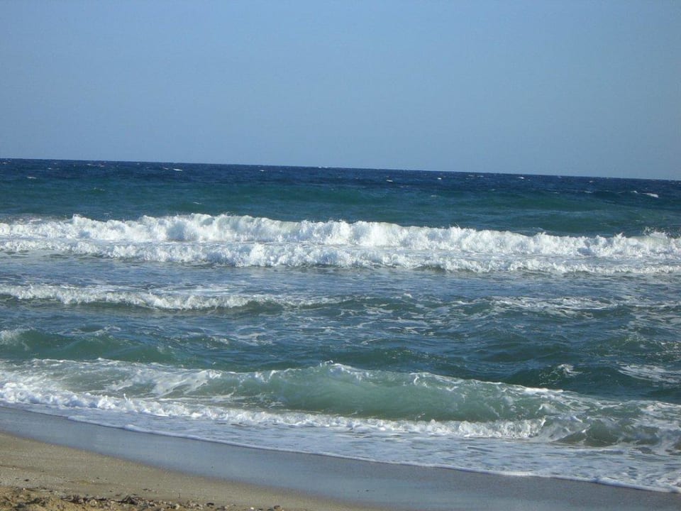 Meer Anissa Beach & Village