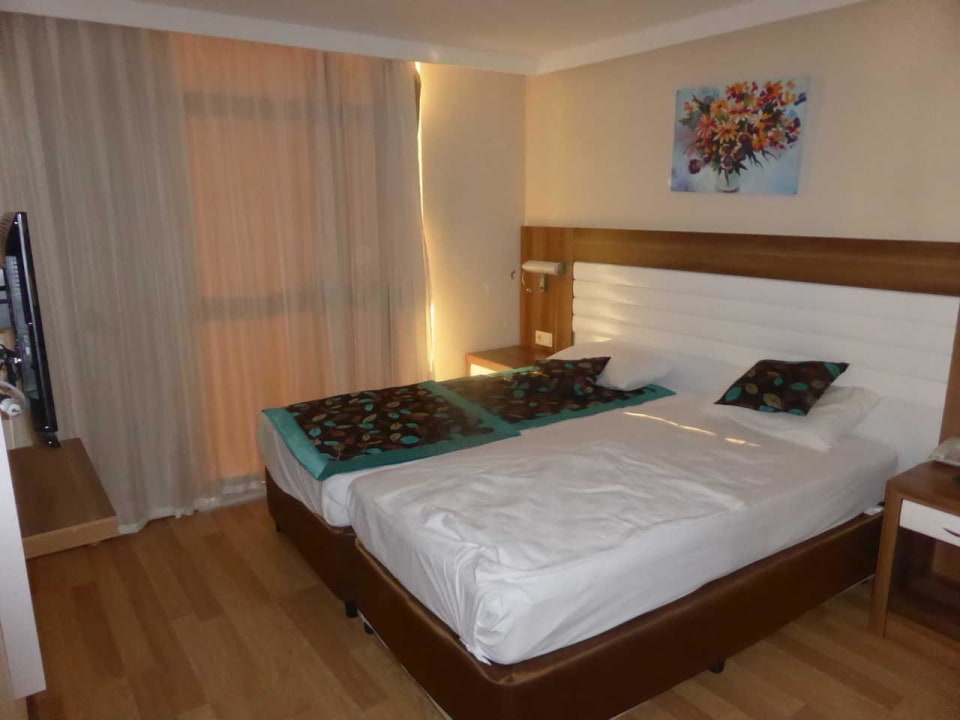 Pokój 1 Dizalya Palm Garden