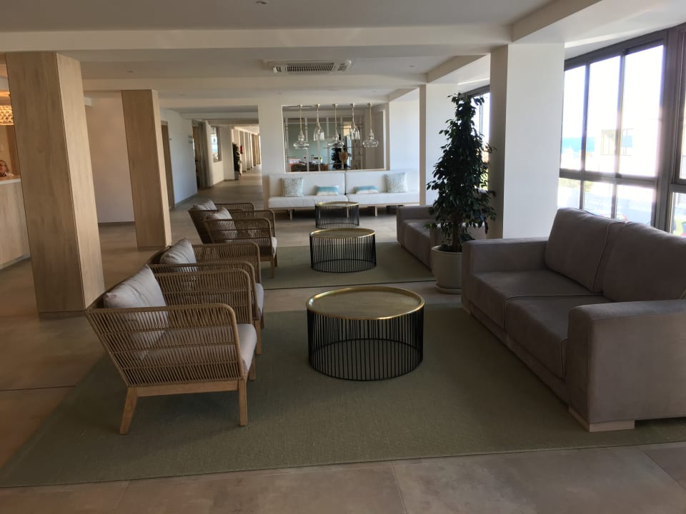 Lobby HSM Regana - Adults Only