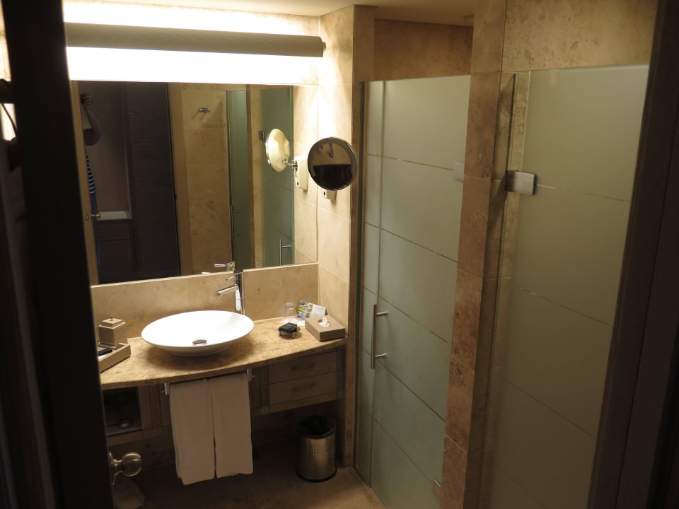 Bad  Gloria Serenity Resort