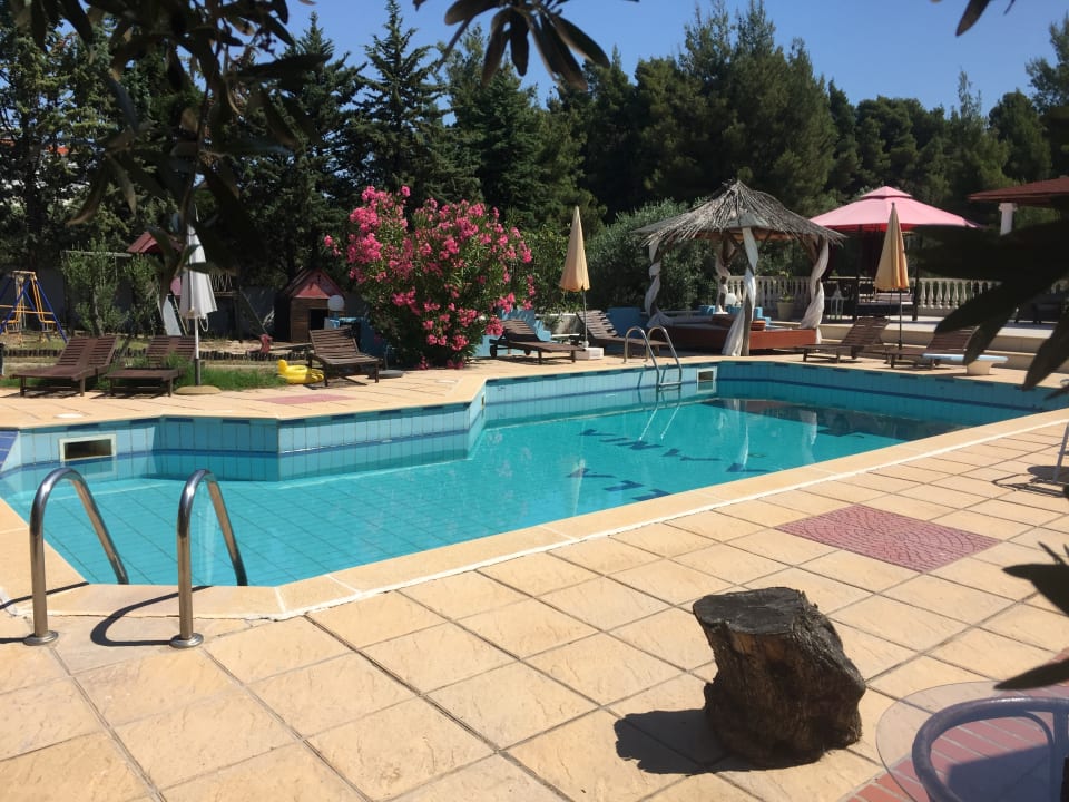 Pool Villa Askamnia and Suites