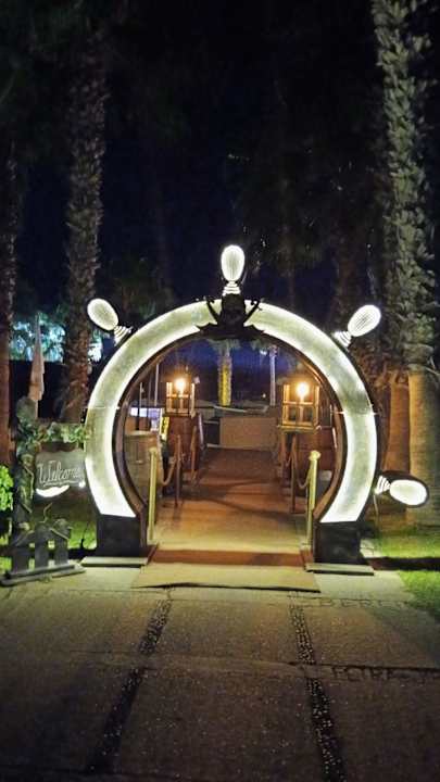 Außenansicht Kamelya Aishen Club