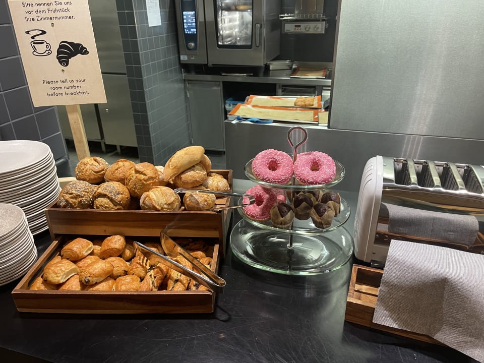 Gastro Schwabinger Wahrheit by Geisel