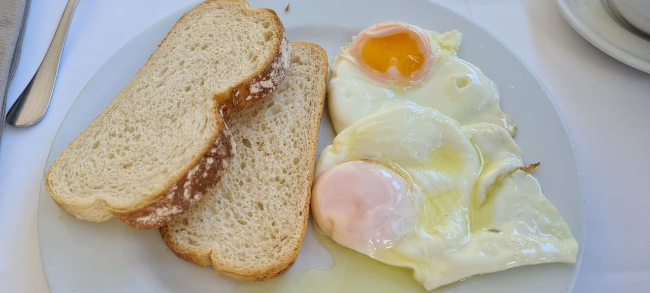 Gastro Hotel RH Corona del Mar