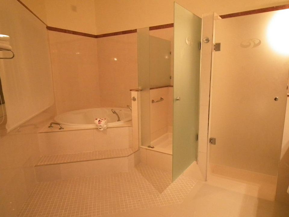 Sehr grosses Bad Grand Palladium Select Bávaro Resort & Spa