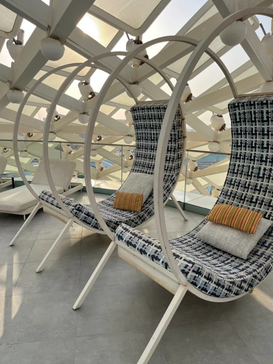 Pool W Abu Dhabi - Yas Island