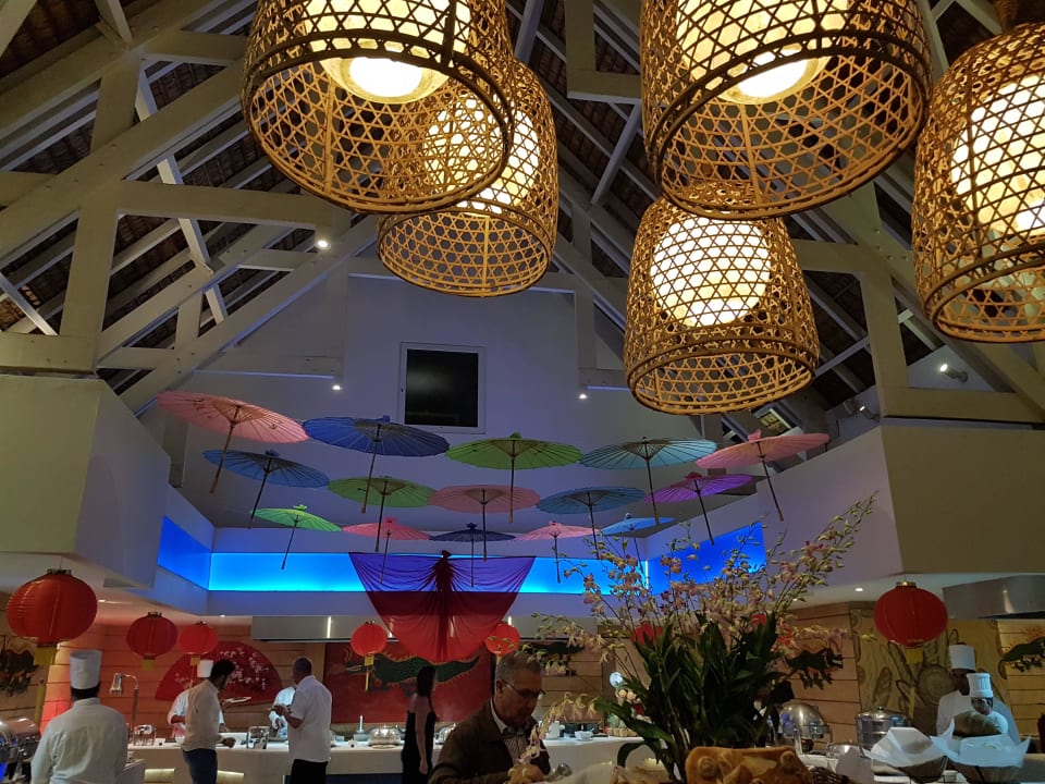  China Night Ambre Mauritius