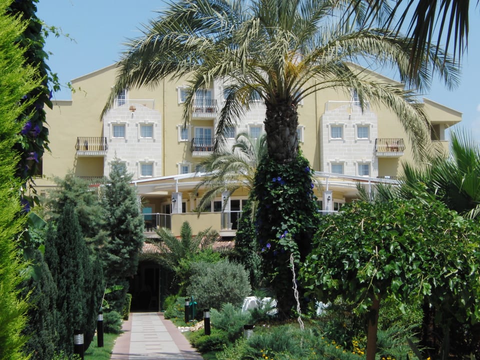 Blick auf die Lobby Belek Beach Resort Hotel