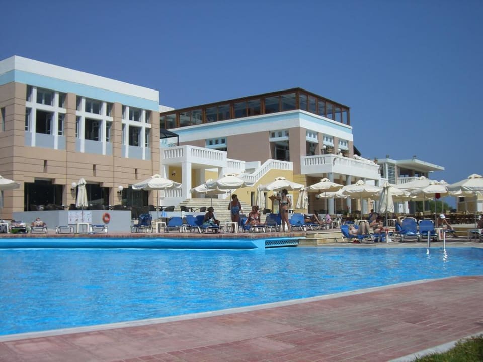 Panorama vom Pool Fodele Beach & Water Park Holiday Resort