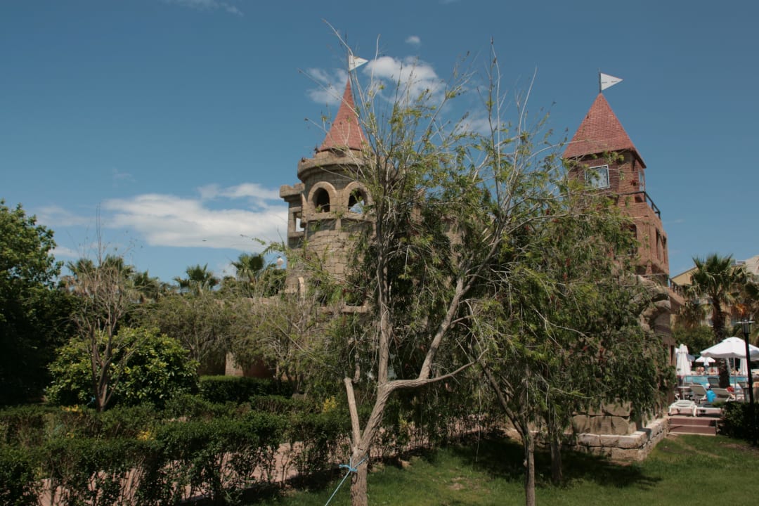 Garten und "Rutschenburg" Belek Beach Resort Hotel