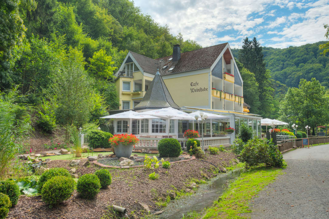 Außenansicht Hotel Am Schwanenweiher
