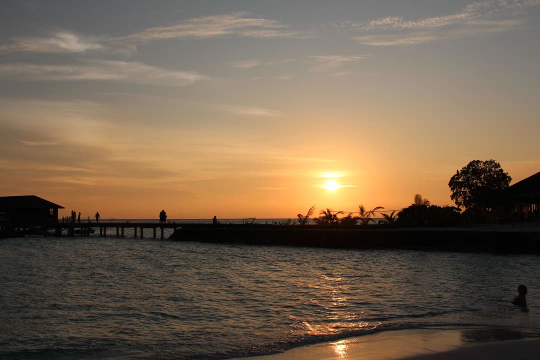 Sonnenuntergang Adaaran Select Meedhupparu Island Resort - Premium All Inclusive