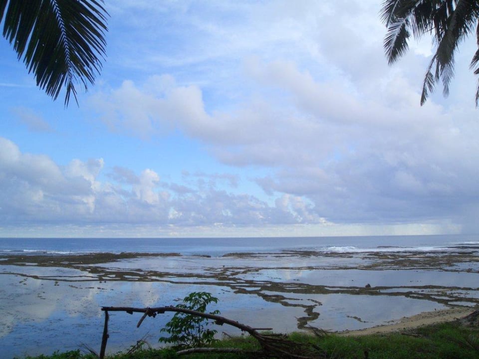Strand mit Korallenschrott Hotel Sorake Beach Resort