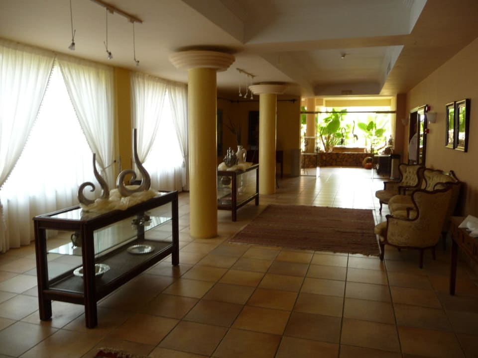 Fast wie im Museum Lago Garden