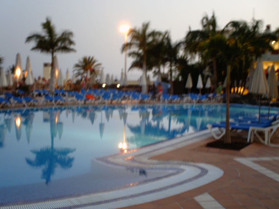 Večer R2 BUGANVILLA Hotel & Spa