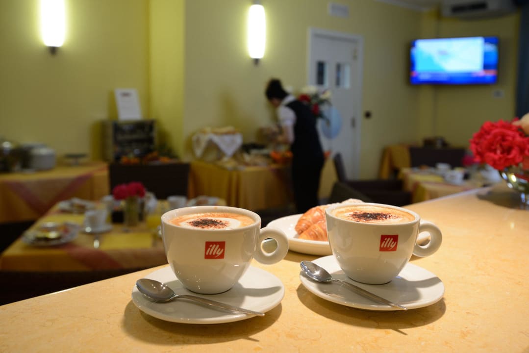 Colazione/ Breakfast Hotel Sa Cheya