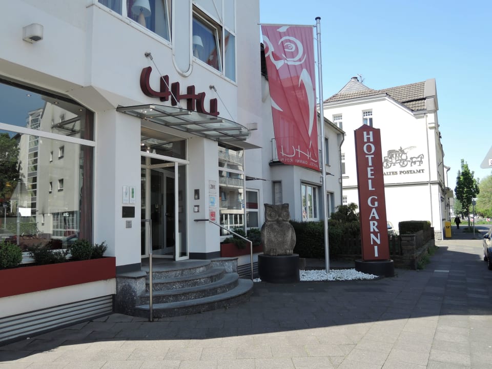 Hotel UHU direkt neben dem Gästehaus Uhu Gästehaus
