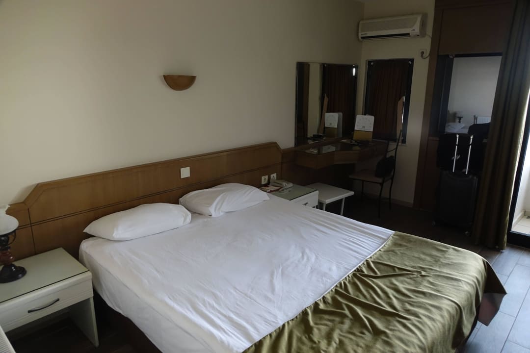 Doppelbett Hitit Hotel