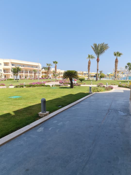Gartenanlage Pickalbatros Royal Moderna Resort-Sharm El Sheikh