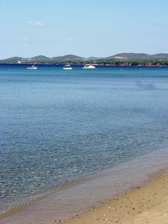 CLEAR WATER Hotel Geranion Village