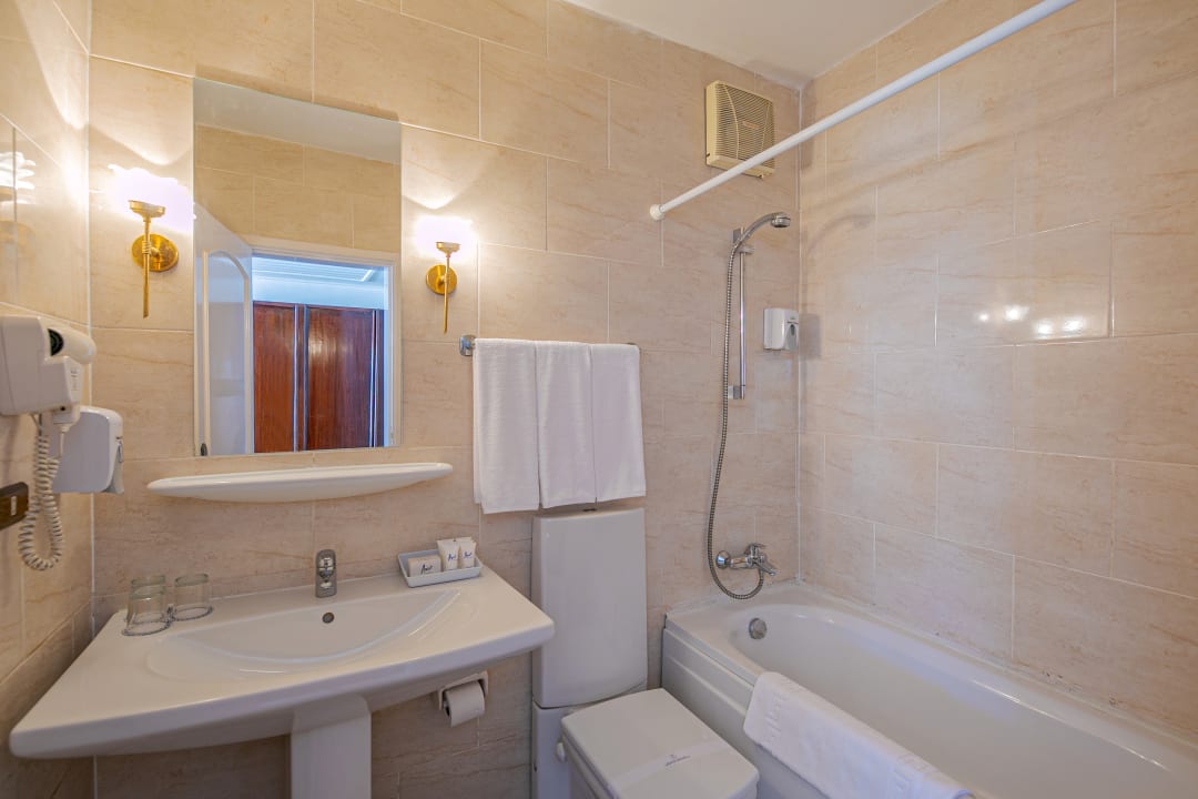 Zimmer Marlin Inn Azur Resort