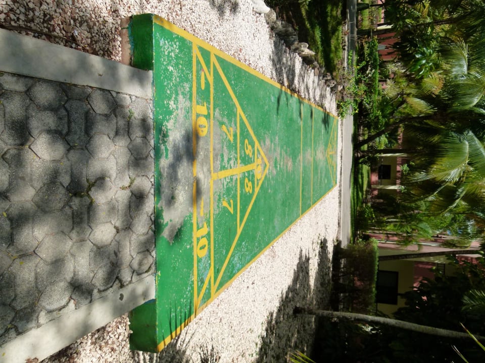 Shuffleboardbahn. Hotel Riu Tequila