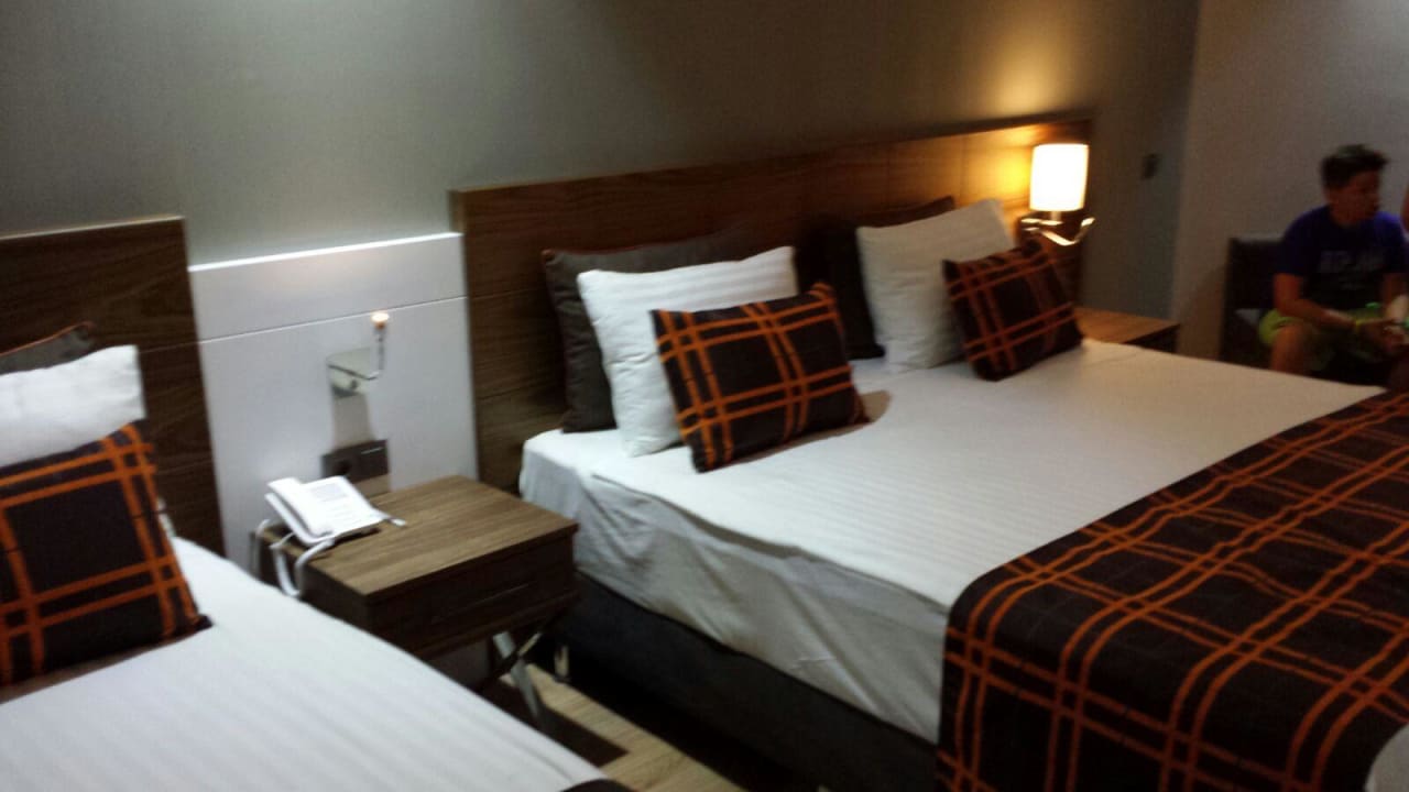 Zimmer Side Sunport Hotel & Spa