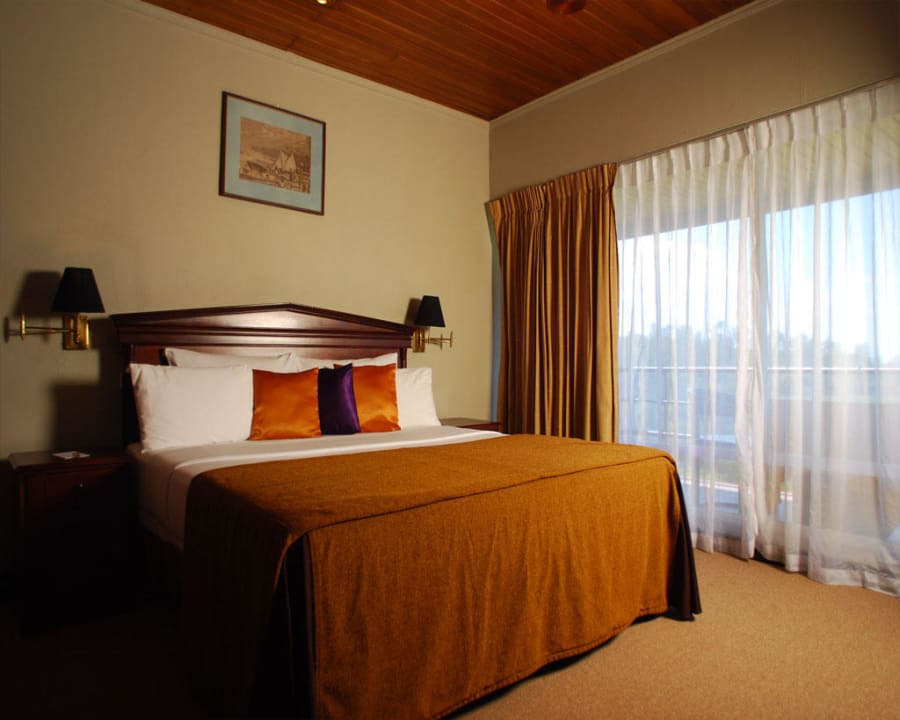 Deluxe Room Hotel Hunas Falls by Amaya