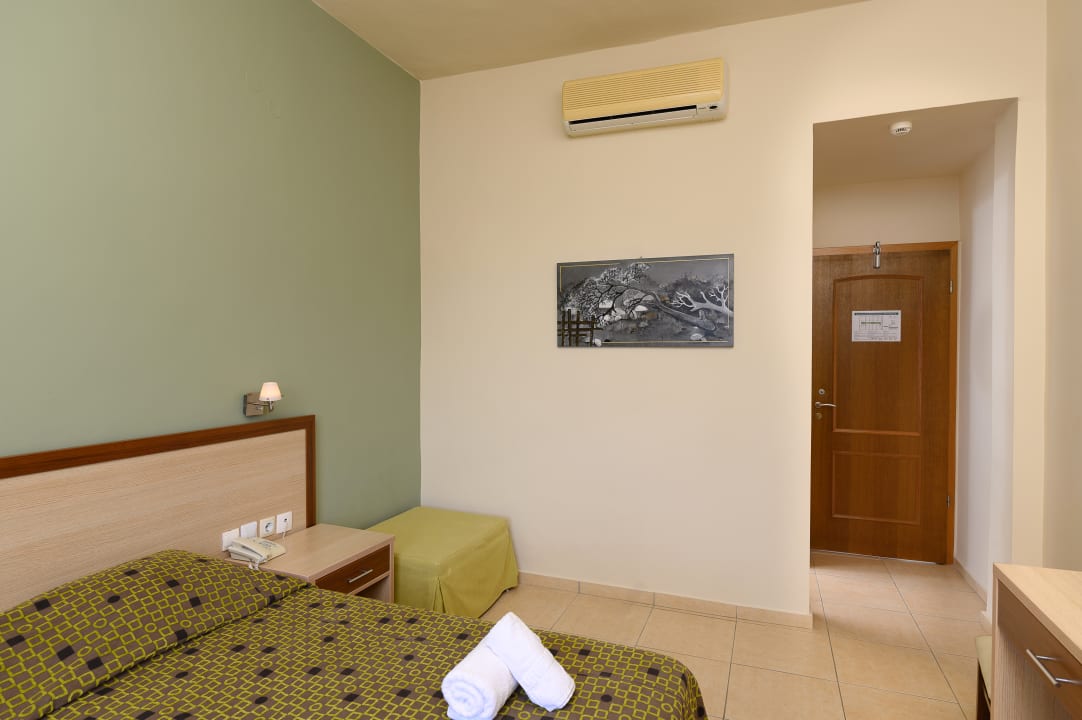 Zimmer Alianthos Beach Hotel