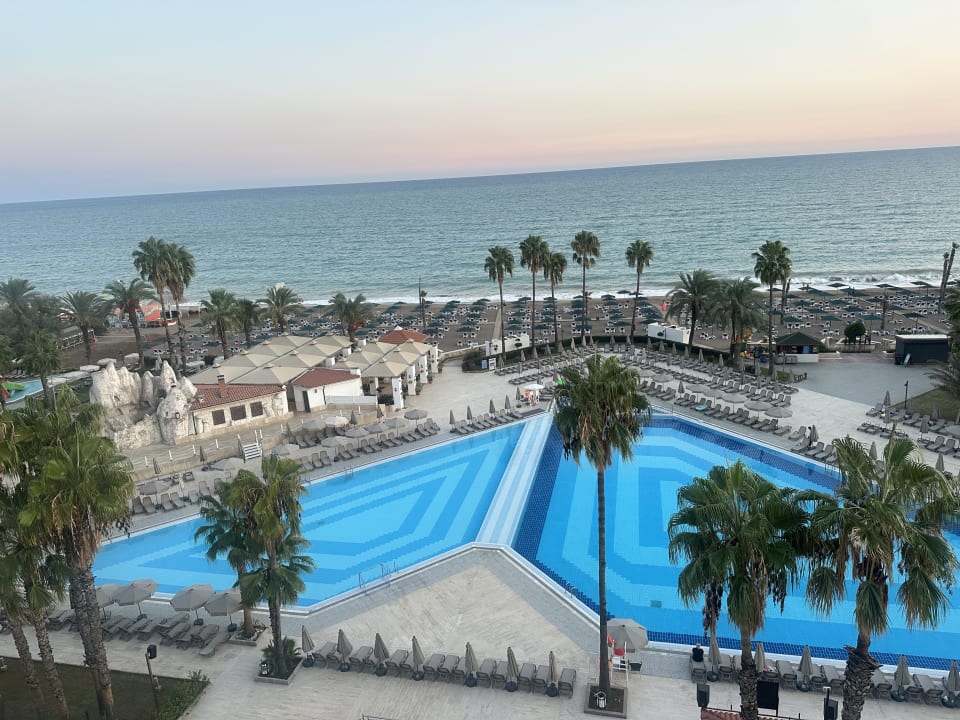 Pool Adora Hotel & Resort